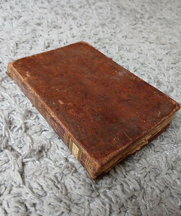 Livro antigo Ano 1882 As mil e uma noine Tomo 1 e 2