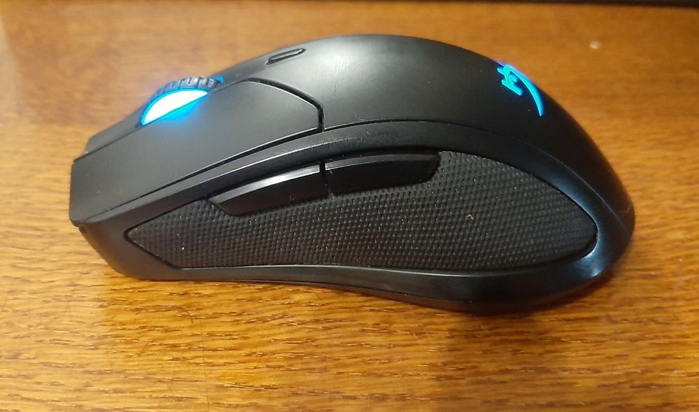 Игровая мышка HyperX Pulsefire Dart Wireless Gaming