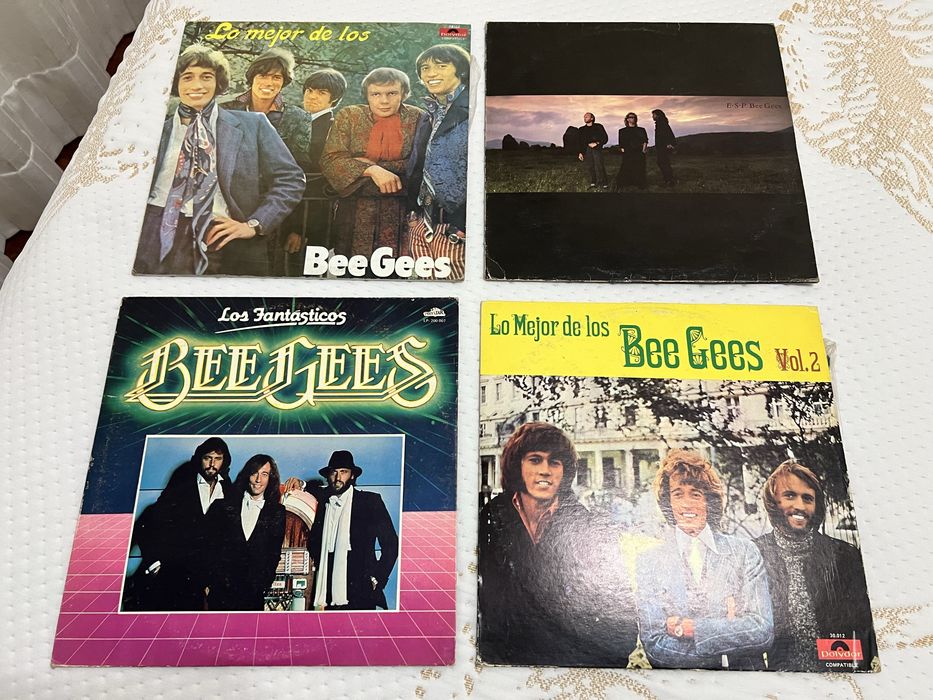 4 LP's Vinil Beegees