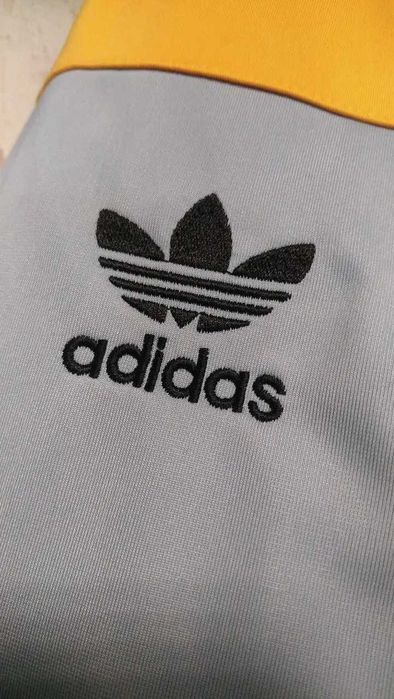 Спортивний костюм чоловічий adidas schuster ретро