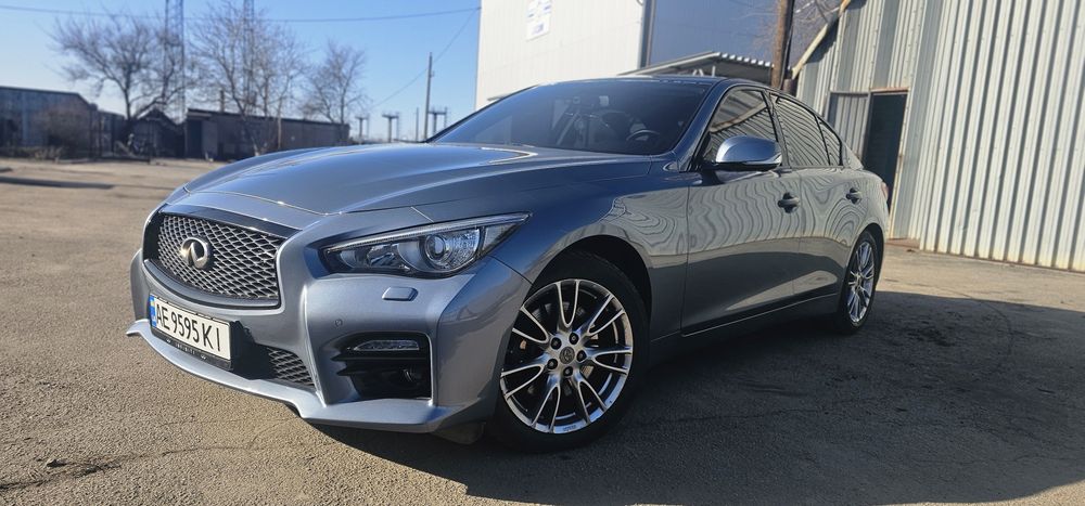 Продам Infiniti Q 50