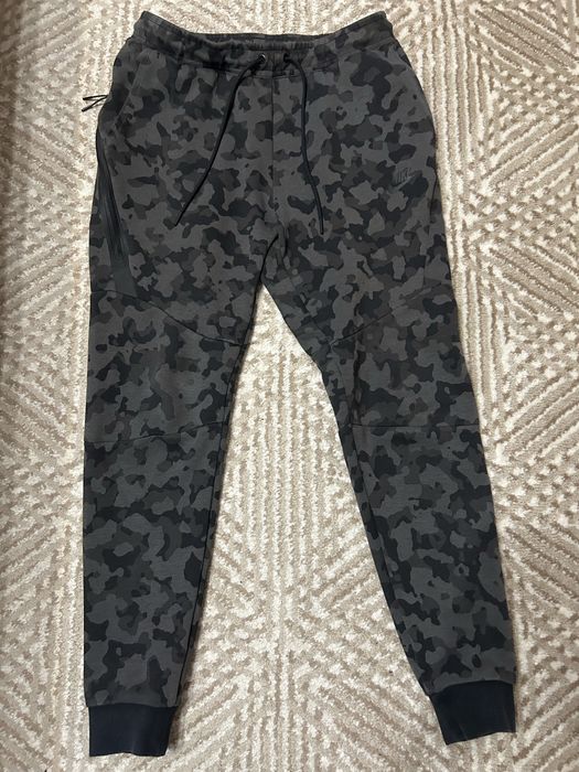 Штаны nike tech fleece