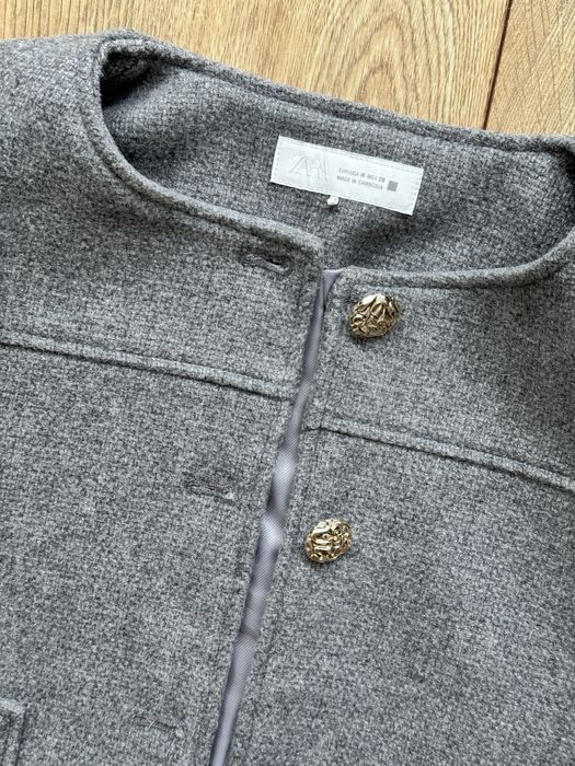 Укорочений піджак zara
