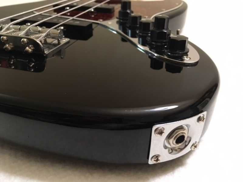 Baixo novo JMS JB Ultra Active com garantia