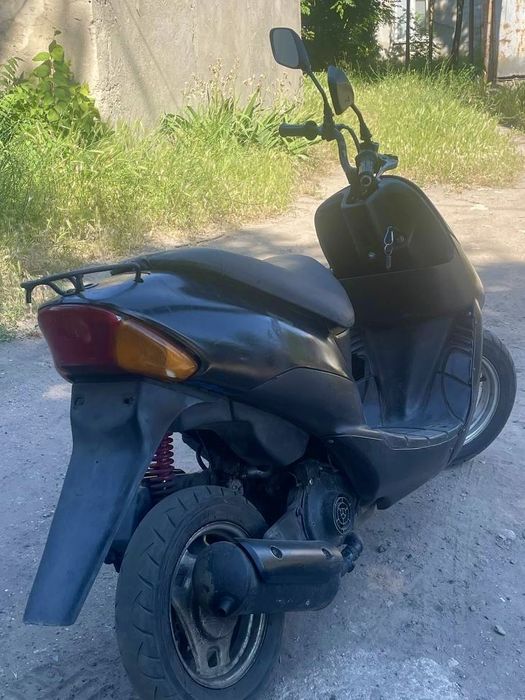 Мопед Suzuki lets 2