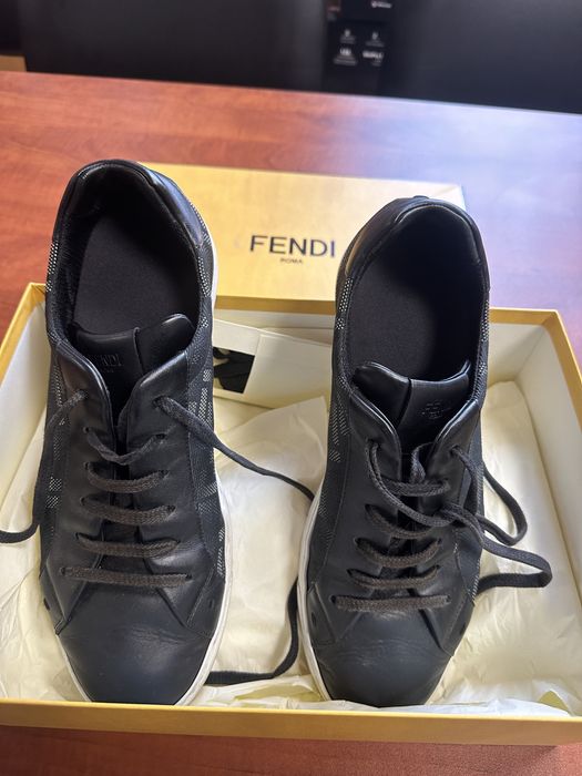 Vendo sapatilhas louis vuitton e Fendi