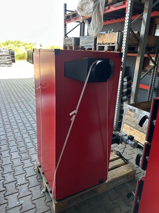 Kocioł na ekogroszek Mocek 48 KW z podajnikiem sterownik iryd 620 5 klasa drewno
