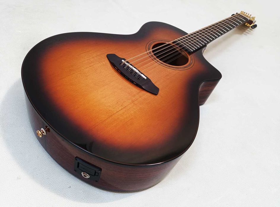 Breedlove Solo Pro Concert 12 cordas - Madeiras sólidas - Nova c/ Garantia