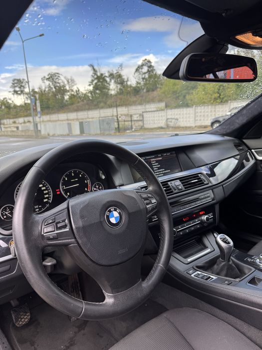 Проодам BMW f11 520d