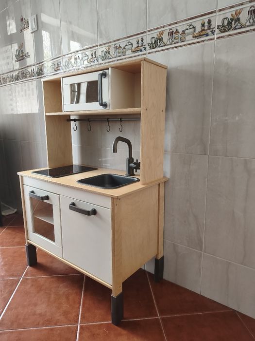 IKEA - Cozinha de criança IKEA Duktig