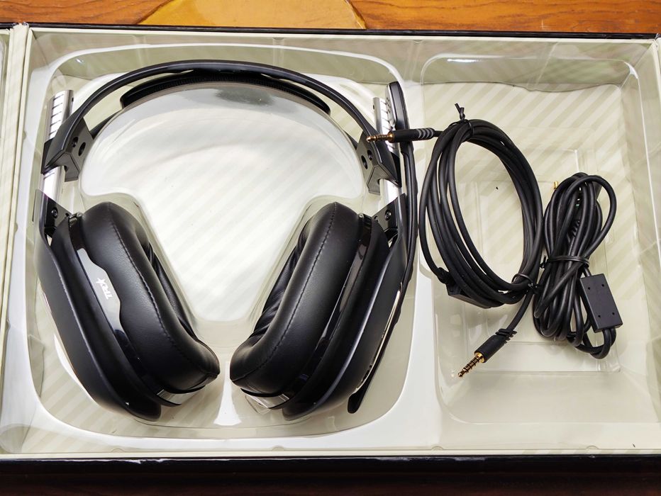 Astro A40 TR T Logitech Słuchawki Gamingowe Profesjonalne