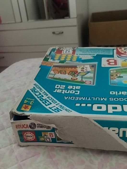 Jogo didático sobre o corpo humano, números e abecedário EDUCA