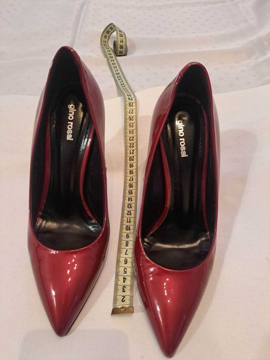 lakierowane czerwone szpilki Gino Rossi