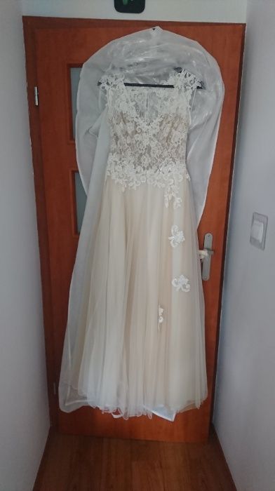 Suknia ślubna rozm. 40-42