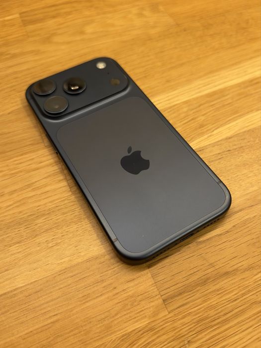 iPhone 17 Pro 256 GB Deep Blue