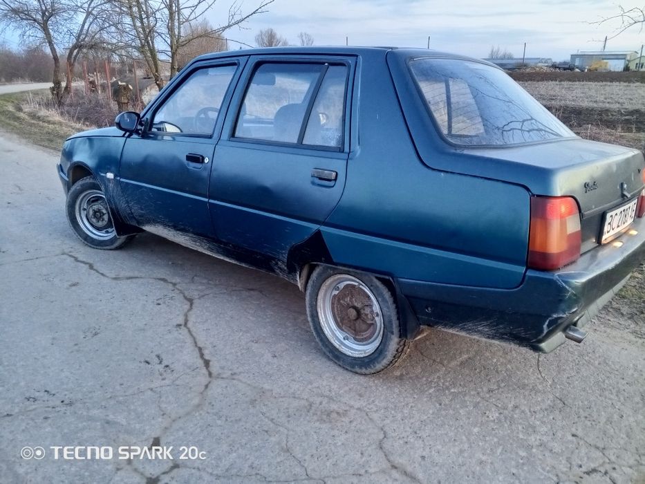 Продам Славуту в хорошому стані.