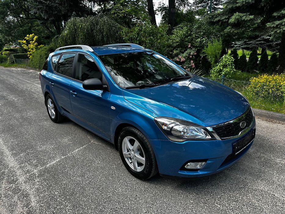 Kia Ceed 2011 niski przebieg super stan
