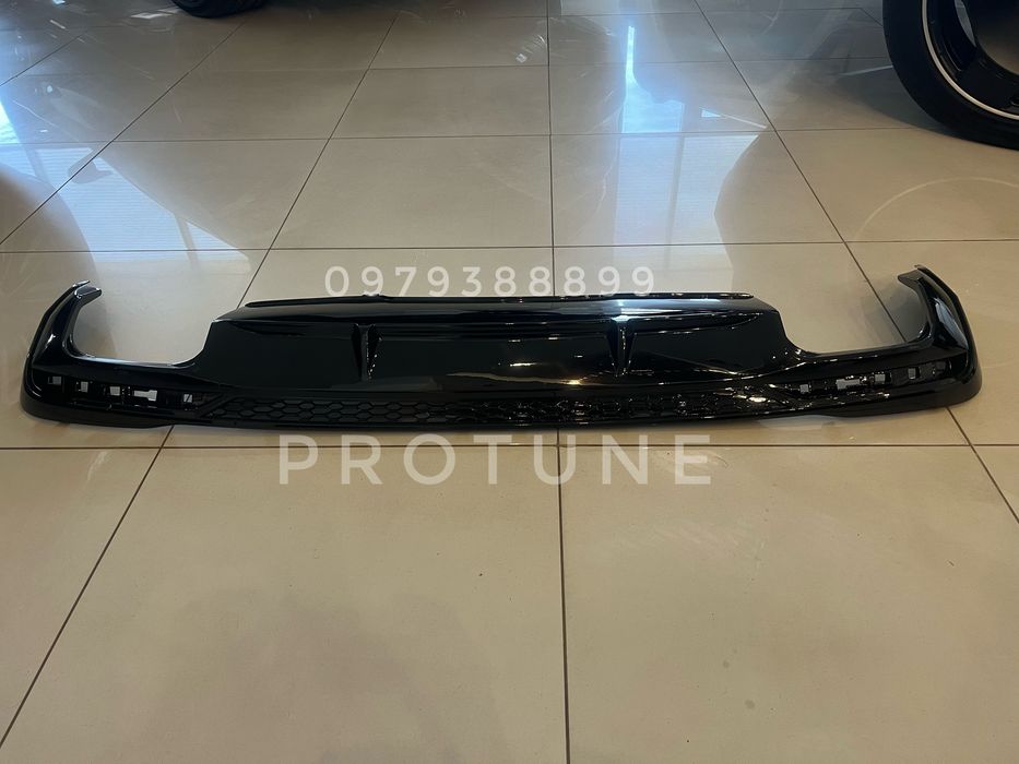 Диффузор заднего бампера AUDI A4 B9,5 под S-line в стиле S4