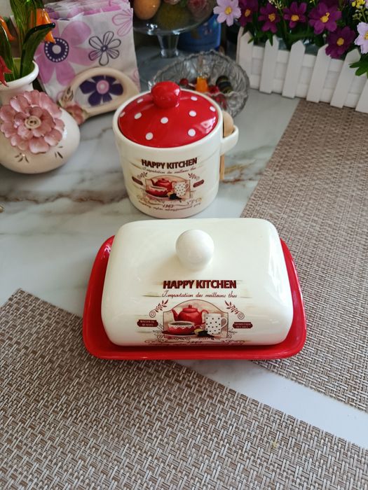 Лотки для яєць нові та набір для масла,цукру чи меду