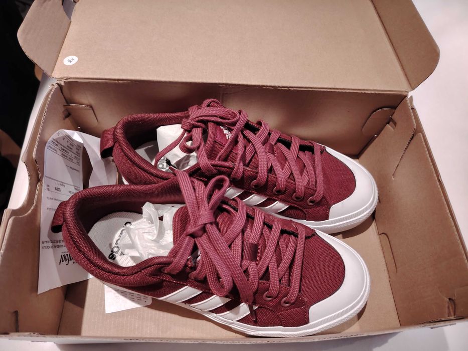 Tênis adidas N°38 quase novos