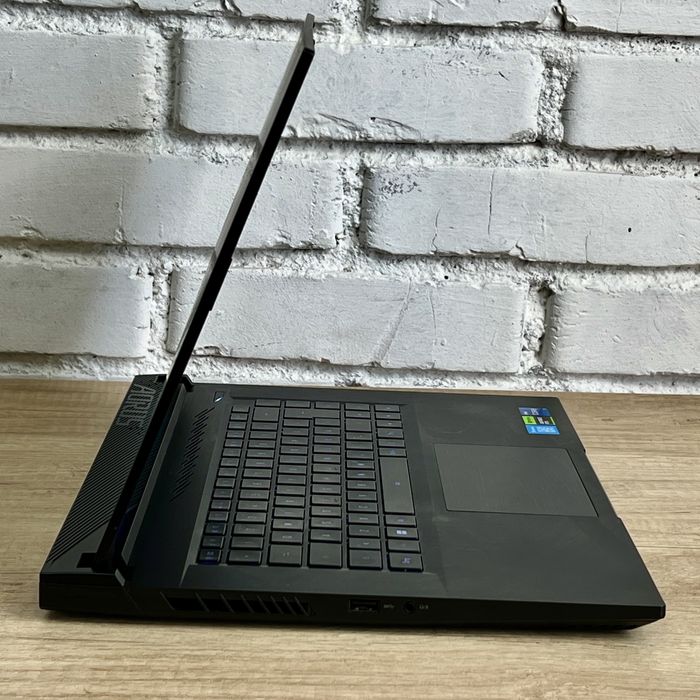 Преміальний ігровий Gigabyte AORUS 15 BKF RTX 4060 i7-13700H 32GB DDR5 2К QHD 165Hz