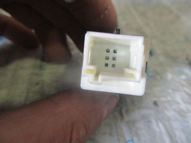 Botão / interruptor trancar portas PEUGEOT Partner II Tepee