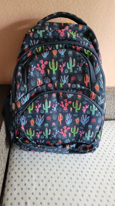 Рюкзак для дівчинки