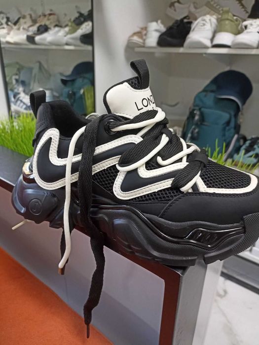 Кросівки Lonza : текстиль+шкіра, 38р