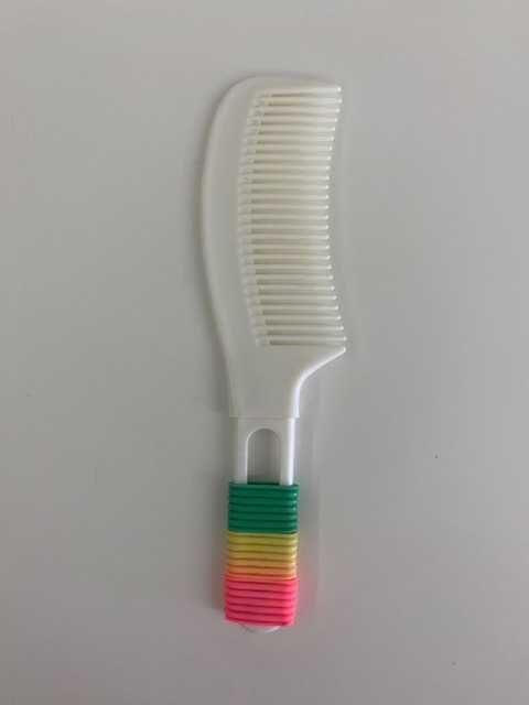 Pente Branco e Tricolor e Pente Lilás (Plástico) - Como novos