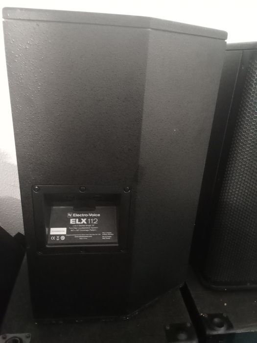 Colunas Passivas ELX Electrovoice