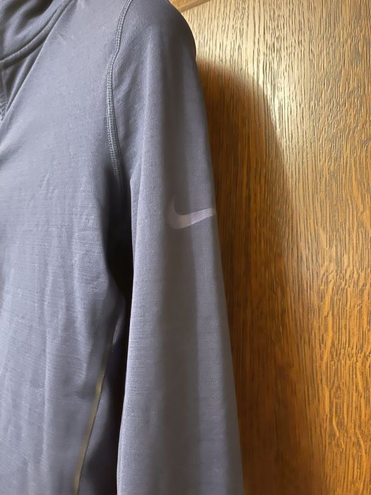 Спортивна кофта NIKE