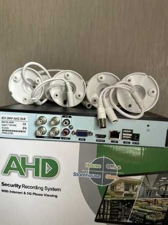 Комплект камер відеонагляду видеонаблюдения 4 вуличні камеры