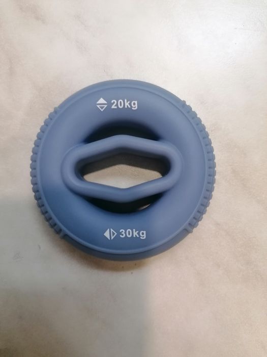 Эспандер кистевой новый