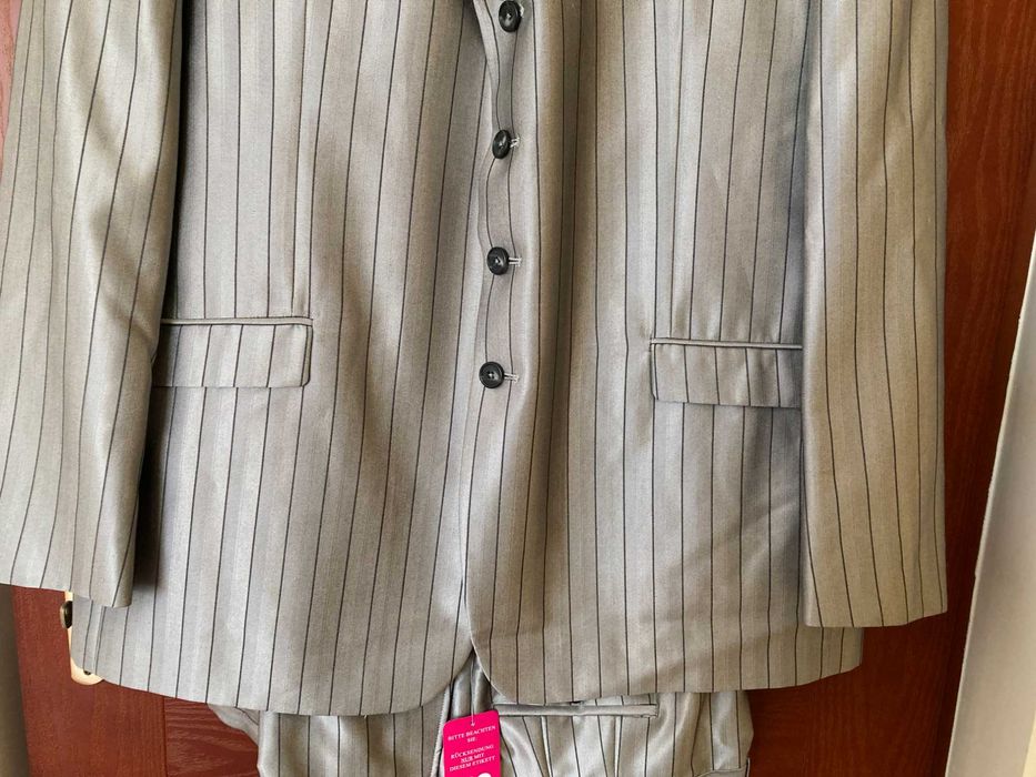 Srebrny garnitur 62/196 na wysokiego i postawnego pana