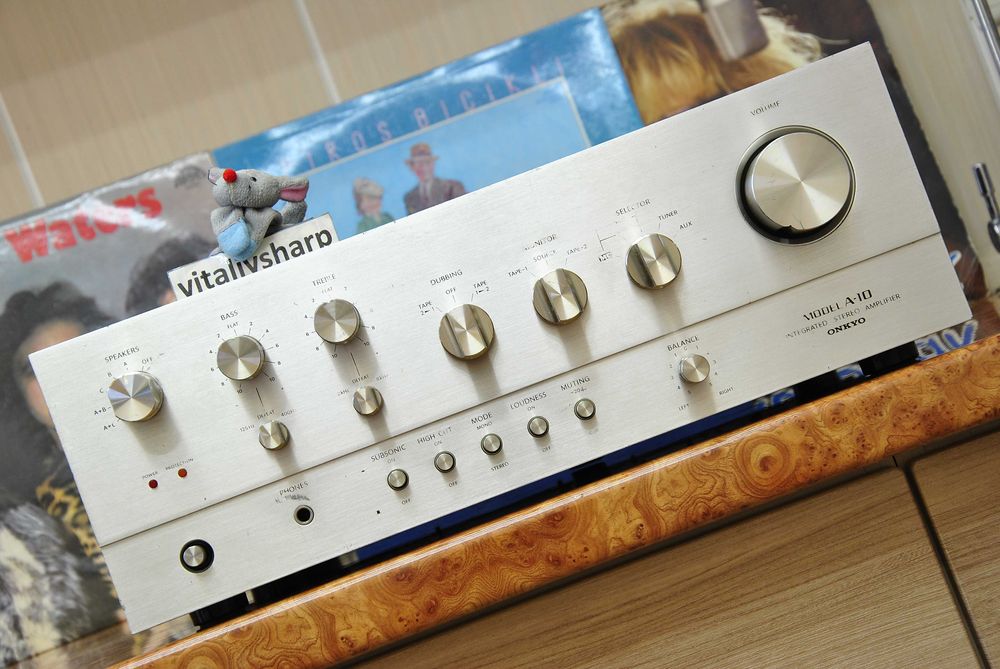 Hi-End ONKYO A-10 (321) топовый суперзвук двойное моно