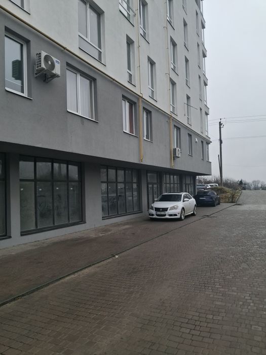 Продаж комерційного приміщення в Малехові