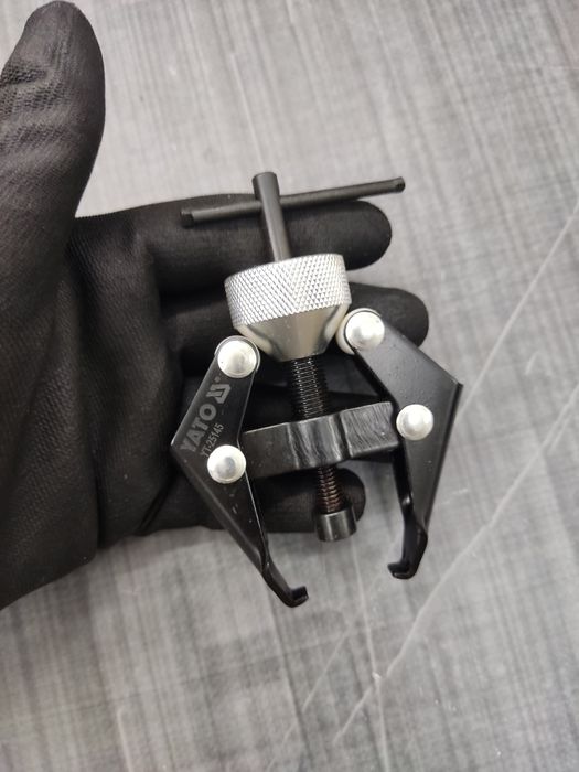 Посиленний знімач склоочисників  і  клем  5-30 мм YATO YT-25145