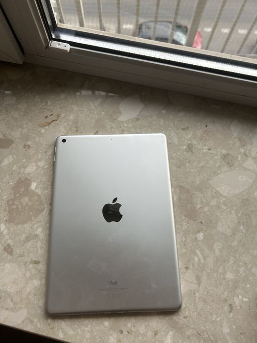 Ipad 9 generacja 10.2” 256GB