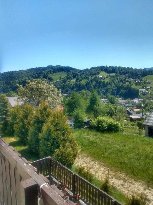 Pokoje do wynajęcia przy szlaku na Błatnią BRENNA