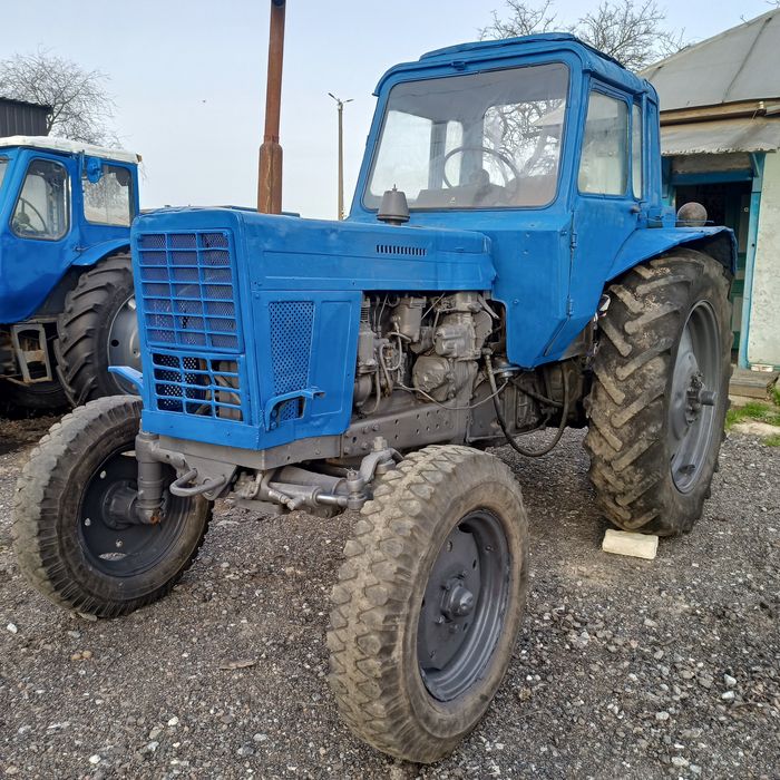 Трактор колісний МТЗ-80