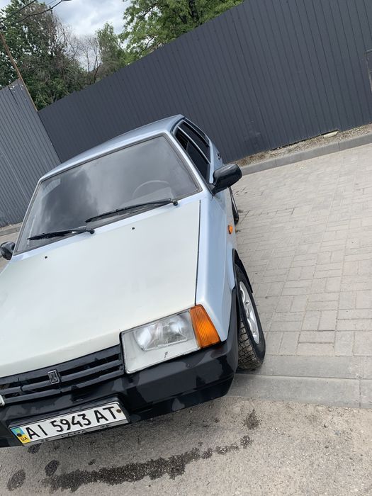 ВАЗ 2109.