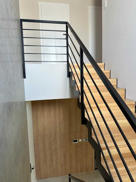 Schody metalowe, Poznań i okolice