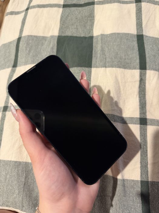 Iphone 13 czarny 128 GB