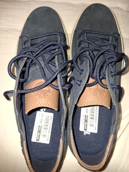 Vendo tenis da Timberland  novos azuis pele 42