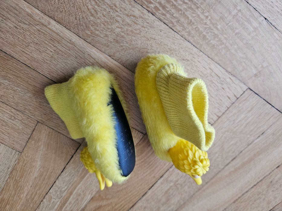 Buciki "ulica sezamkowa"