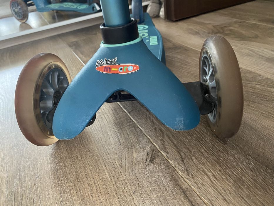 Hulajnoga mini-micro niebieska