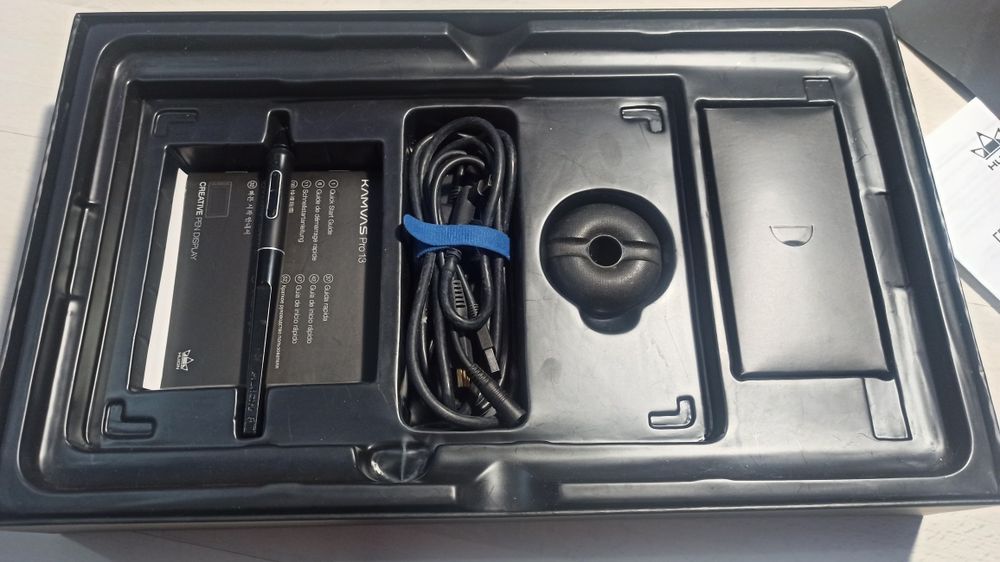 Графічний планшет Huion Kamvas Pro 13