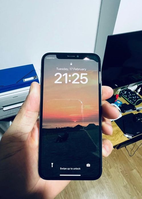 iPhone X branco 64GB