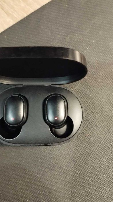 Redmi AirDots навушники + кабель зарядки