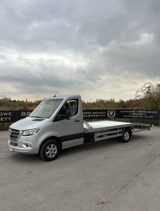 PRODUCENT autolawet aluminiowych – najazdy, platforma, zabudowa